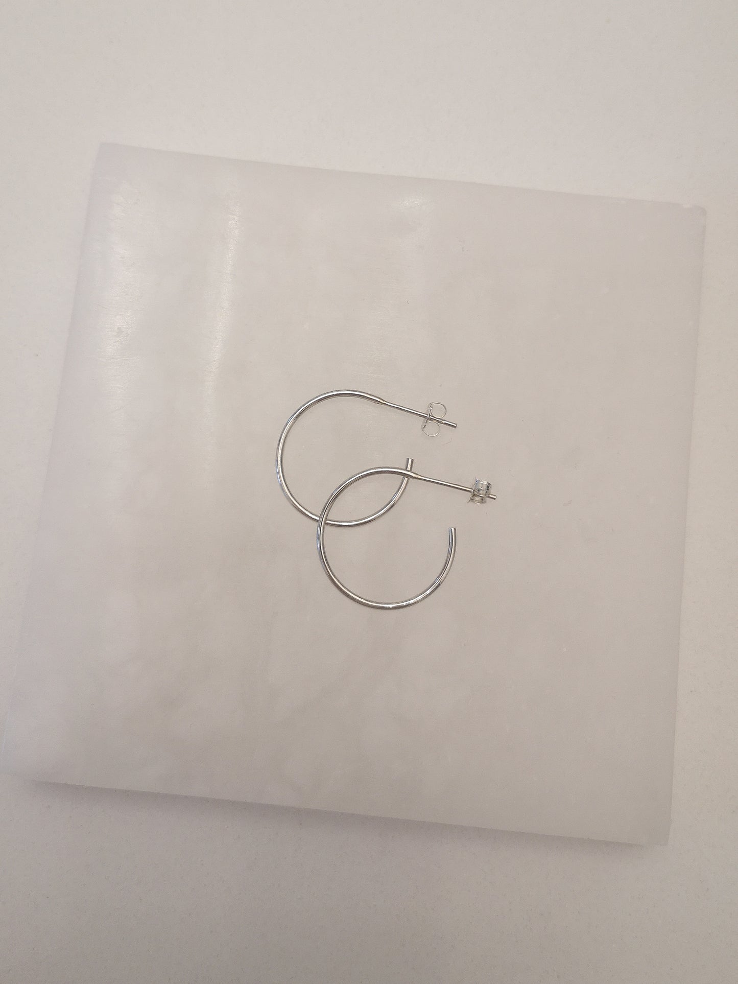 Round Wire Hoops